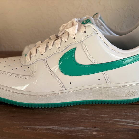Nike AirForce 1 White and Green Low-Top Sneakers - Picture 5 of 14